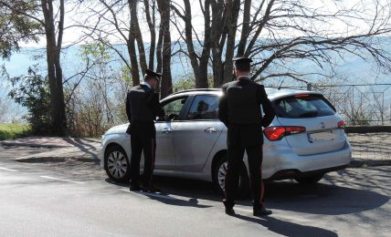 controlli-a-tappeto-dei-carabinieri-sulle-strade-nel-potentino,-denunciate-12-persone