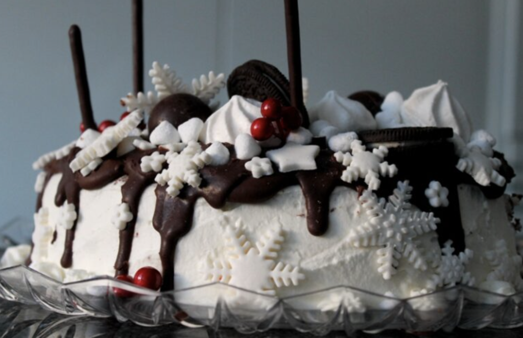 torta-inverno:-una-stupenda-torta-gocciolante,-per-i-compleanni-d’inverno,-la-torta-perfetta-e-facilissima-da-preparare