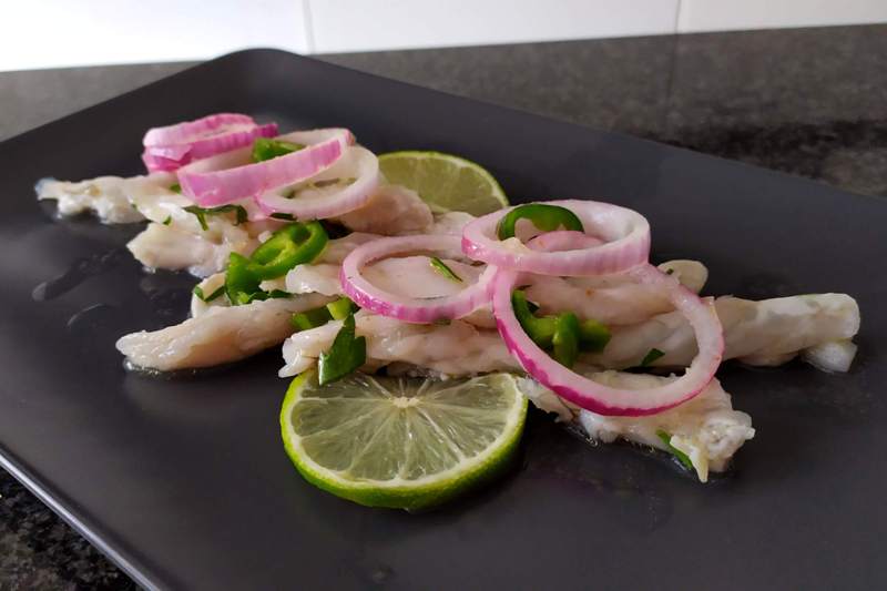 ceviche-peruviano,-il-pesce-crudo-marinato:-ecco-come-piace-agli-chef-cannavacciuolo-e-bastianich