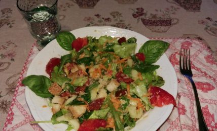 la-claudiella,-l’insalata-leggera-e-gustosa:-la-ricetta-tipica-dell’abruzzo-per-pranzi-sani-e-veloci
