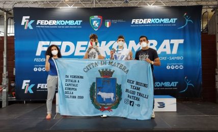 campionati-italiani-di-kickboxing,-brillano-gli-atleti-materani-della-dinamyc-center