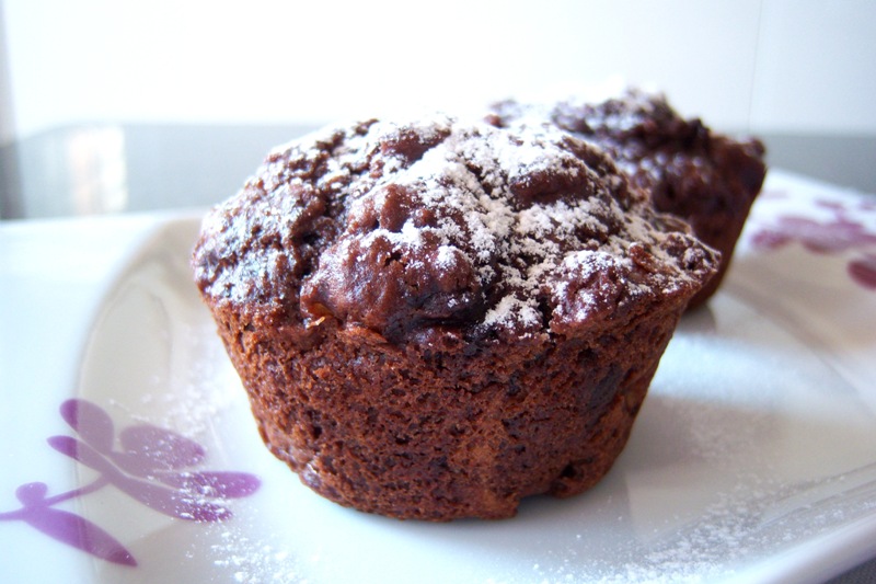 muffin-al-cioccolato-e-pere:-soffici-tortini-con-gocce-di-cioccolato,-un-successo-assicurato!