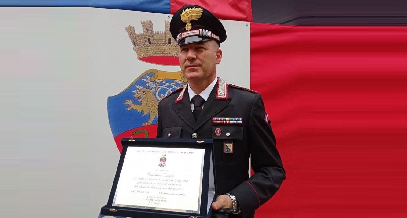 festa-dell’arma-dei-carabinieri-2021:-premiato-a-roma-il-luogotenente-gianluca-galati,-comandante-della-stazione-carabinieri-di-tricarico