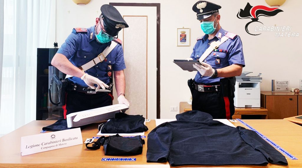 Matera: identificati gli autori della rapina alla ferramenta “Suglia” di via Gravina. Si tratta di due quindicenni denunciati dai Carabinieri