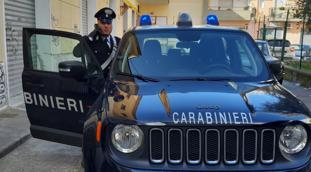 lauria,-i-carabinieri-sospendono-festa-privata-abusiva-con-oltre-100-persone
