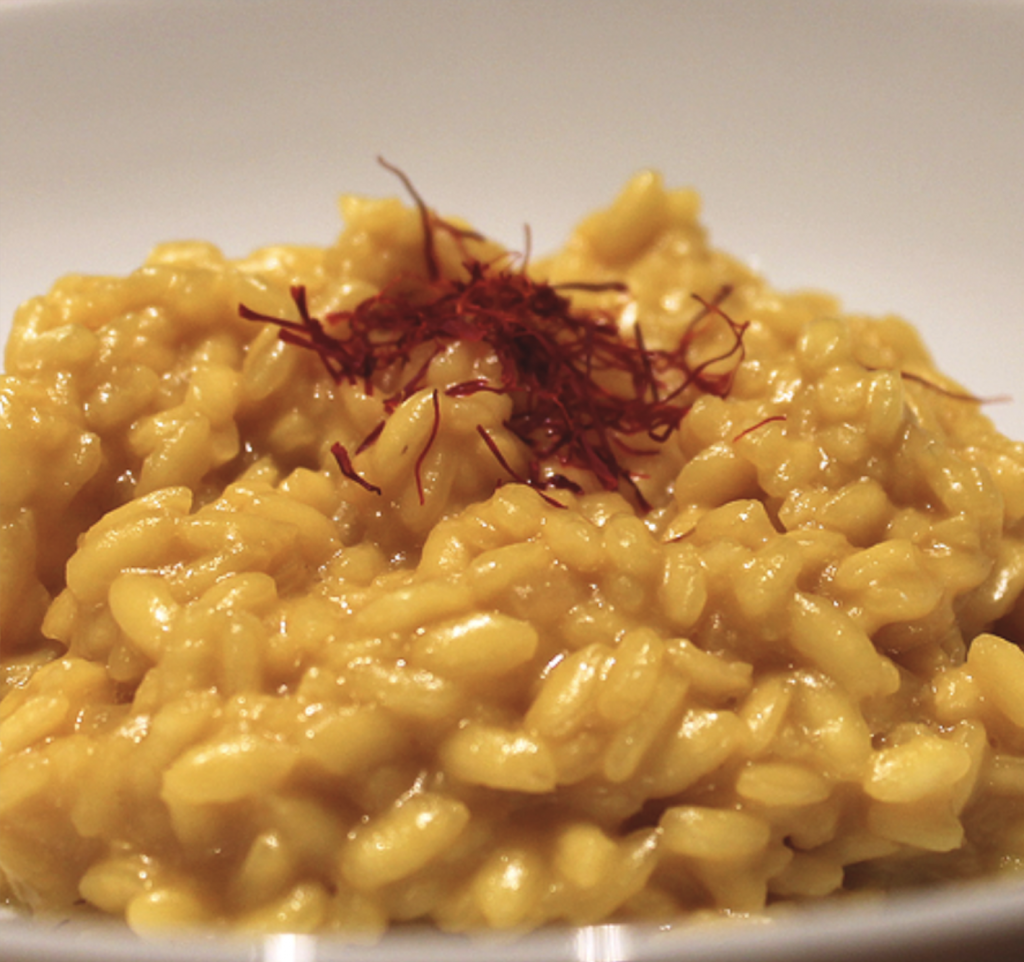 il-risotto-giallo-di-petronilla,-l’originale.-ricetta-antica-e-tradizionale:-“ecco-l’ingrediente-che-rende-unico-il-piatto”