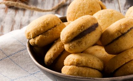 consigli-e-ricette-per-preparare-i-biscotti-piu-romantici-del-mondo:-i-baci-di-dama