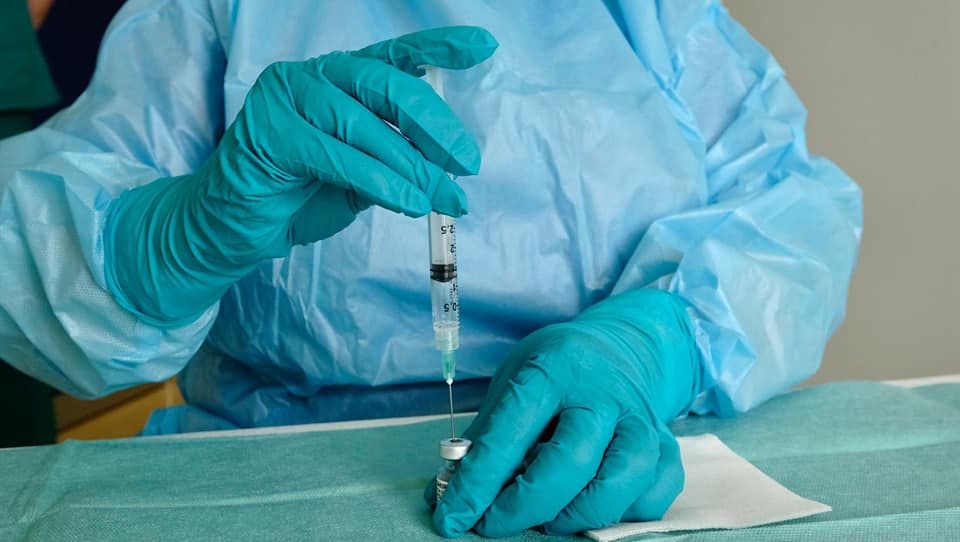 aggiornamento-vaccini-anti-covid-in-puglia-al-17-dicembre