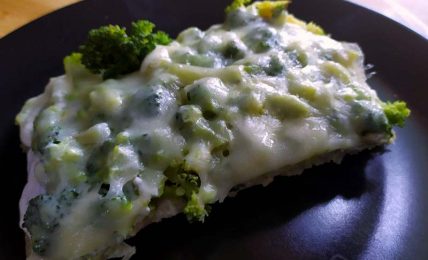 lasagne-bianca-con-provola-e-broccoli,-filante-e-cremosa.-si-scioglie-in-bocca