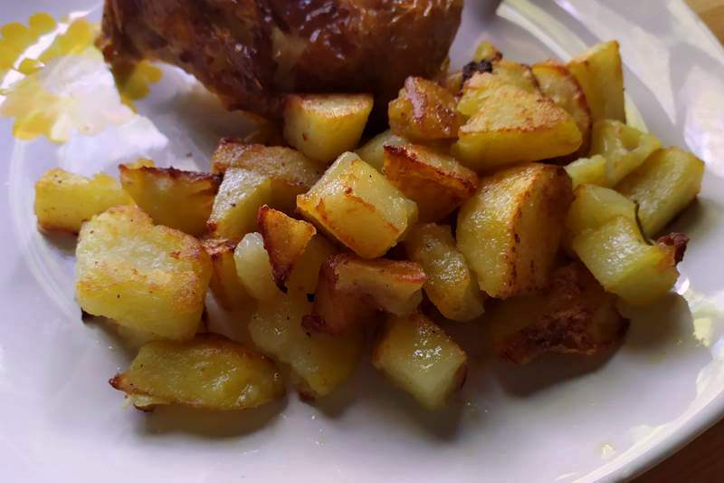 patate-croccanti-in-padella:-il-contorno-perfetto-e-servito!-il-trucco-per-una-cottura-perfetta-a-casa