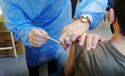 report-settimanale-vaccini-anticovid-in-puglia,-la-situazione-al-29-aprile-2022