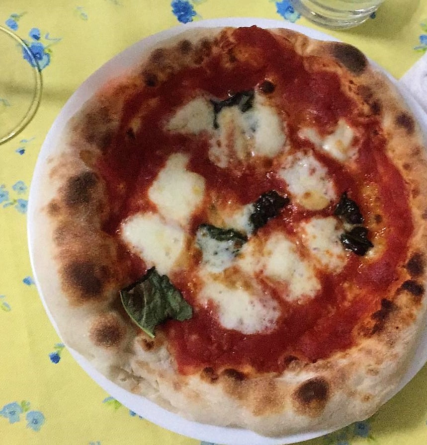 pizza-napoletana-cotta-al-forno,-il-trucco-per-cuocerla-come-in-pizzeria