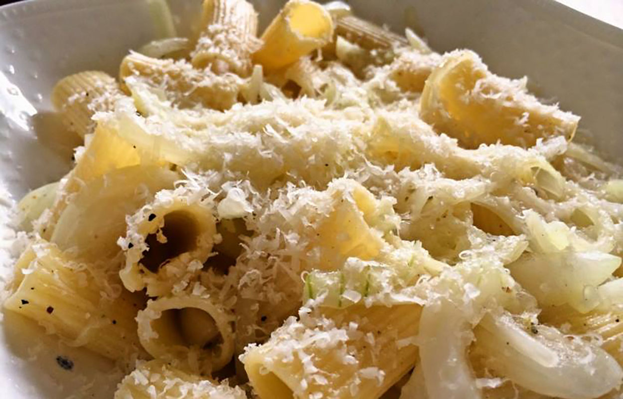 rigatoni-alla-toranese,-si-preparano-con-due-ingredienti:-per-improvvise-voglie-di-pasta