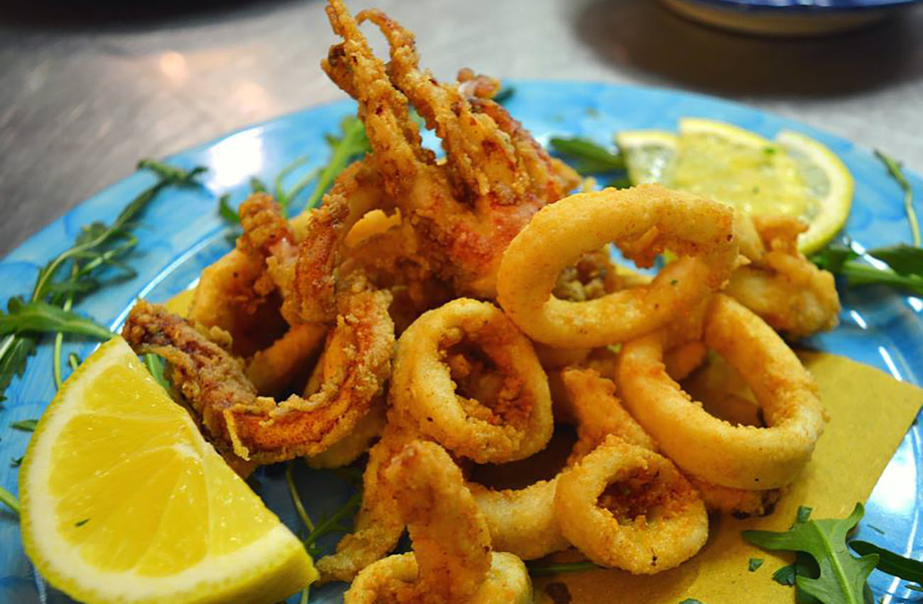 frittura-furbissima-di-benedetta,-di-gamberi-e-calamari:-il-trucco-per-farla-in-soli-5-minuti-per-la-cena-di-natale