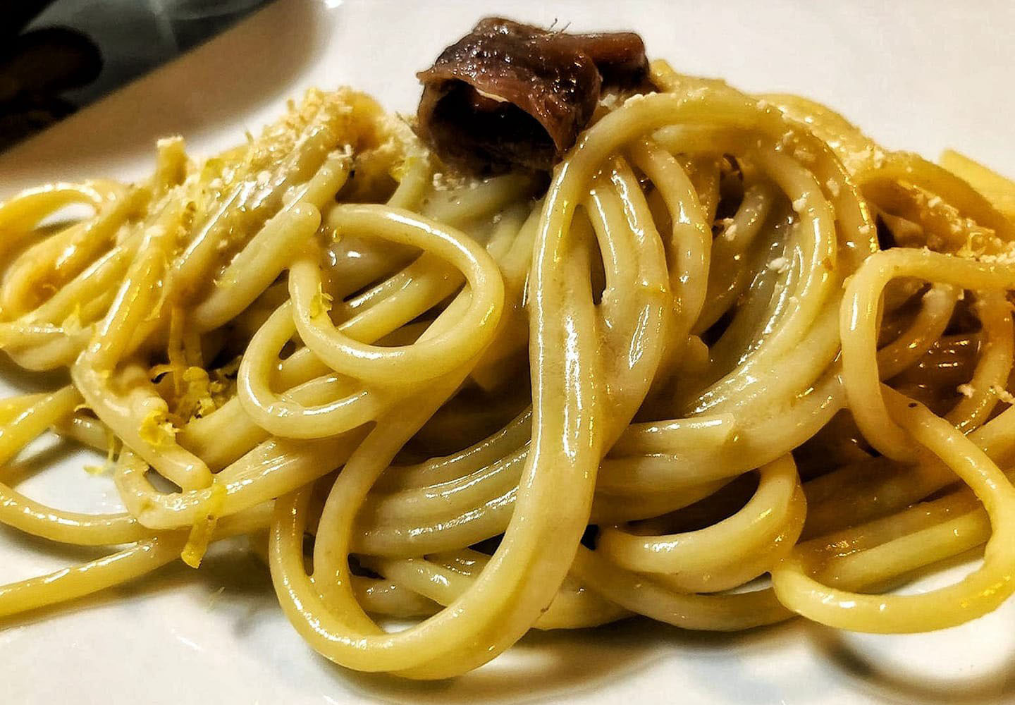 spaghetti-alla-conventuale,-l’antica-ricetta-amalfitana-tramandata-a-voce-dal-1903,-2-ingredienti-e-5-minuti,-buonissimi-e-cremosi
